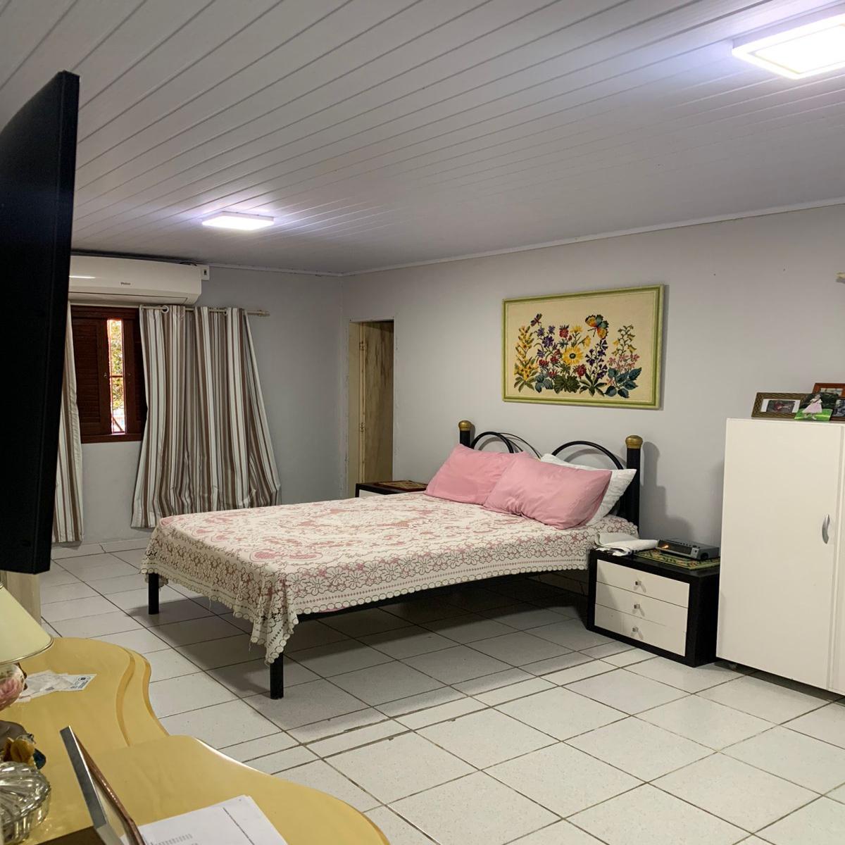 Casa com boa localização - Bairro Jardim das Avenidas