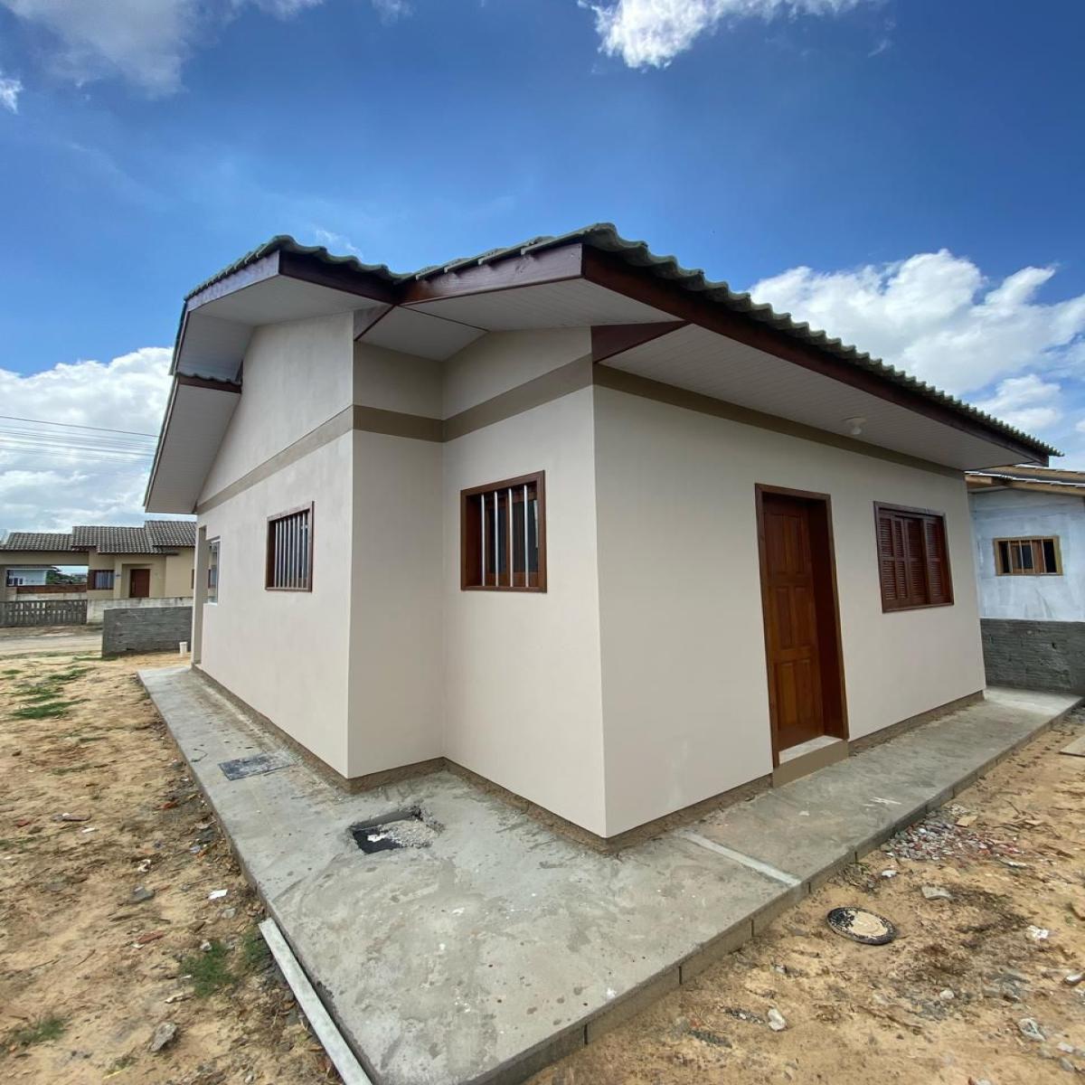 Casa nova à venda 2 - Bairro Polícia Rodoviária