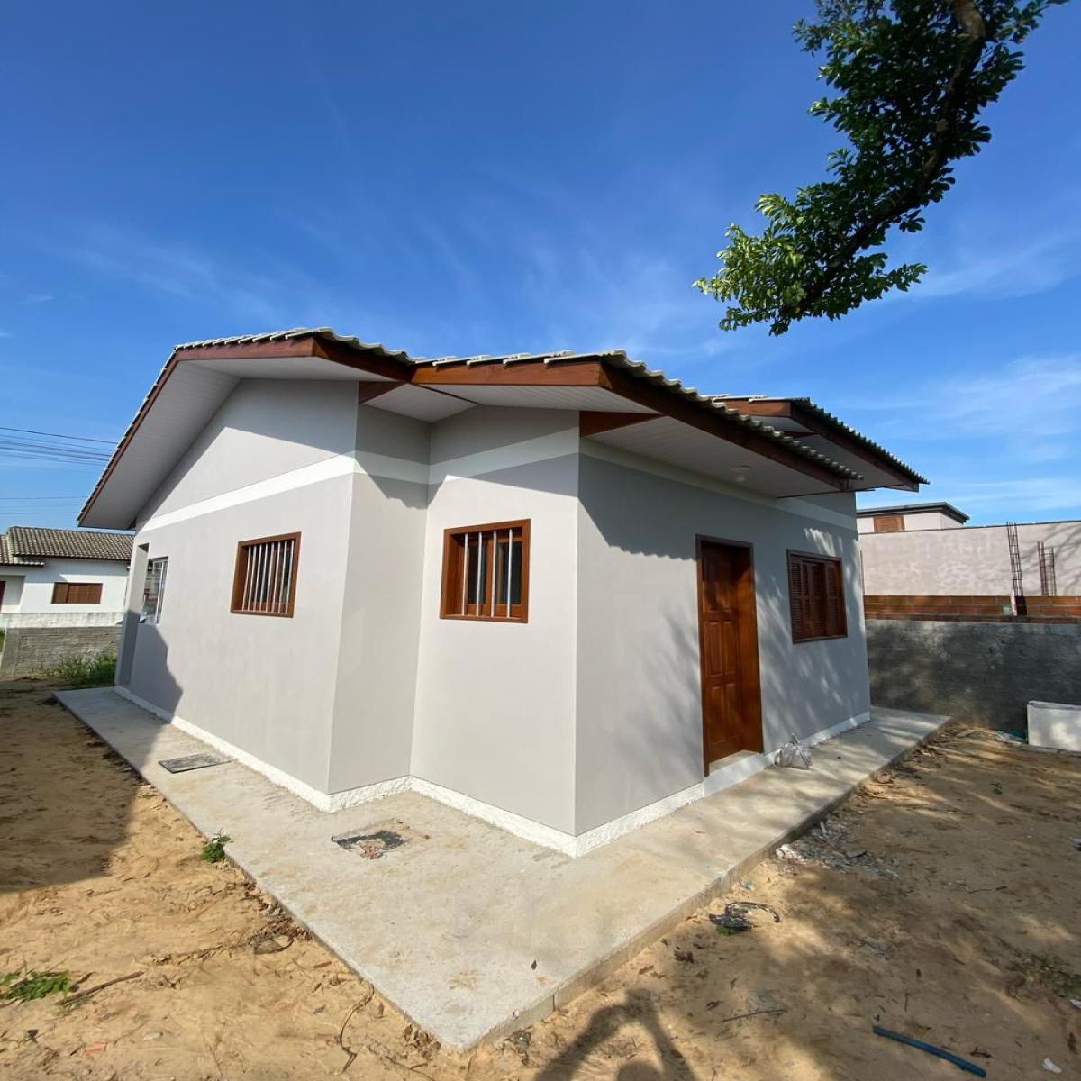 Casa nova à venda - Bairro Polícia Rodoviária