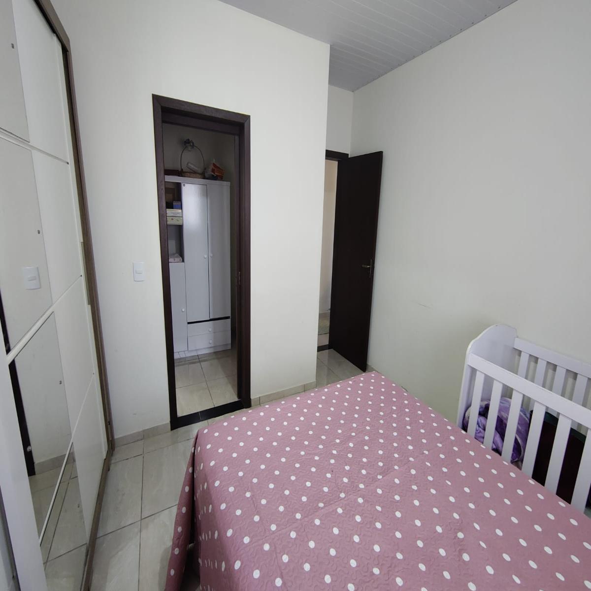 Casa com suíte - Bairro Sanga da Areia