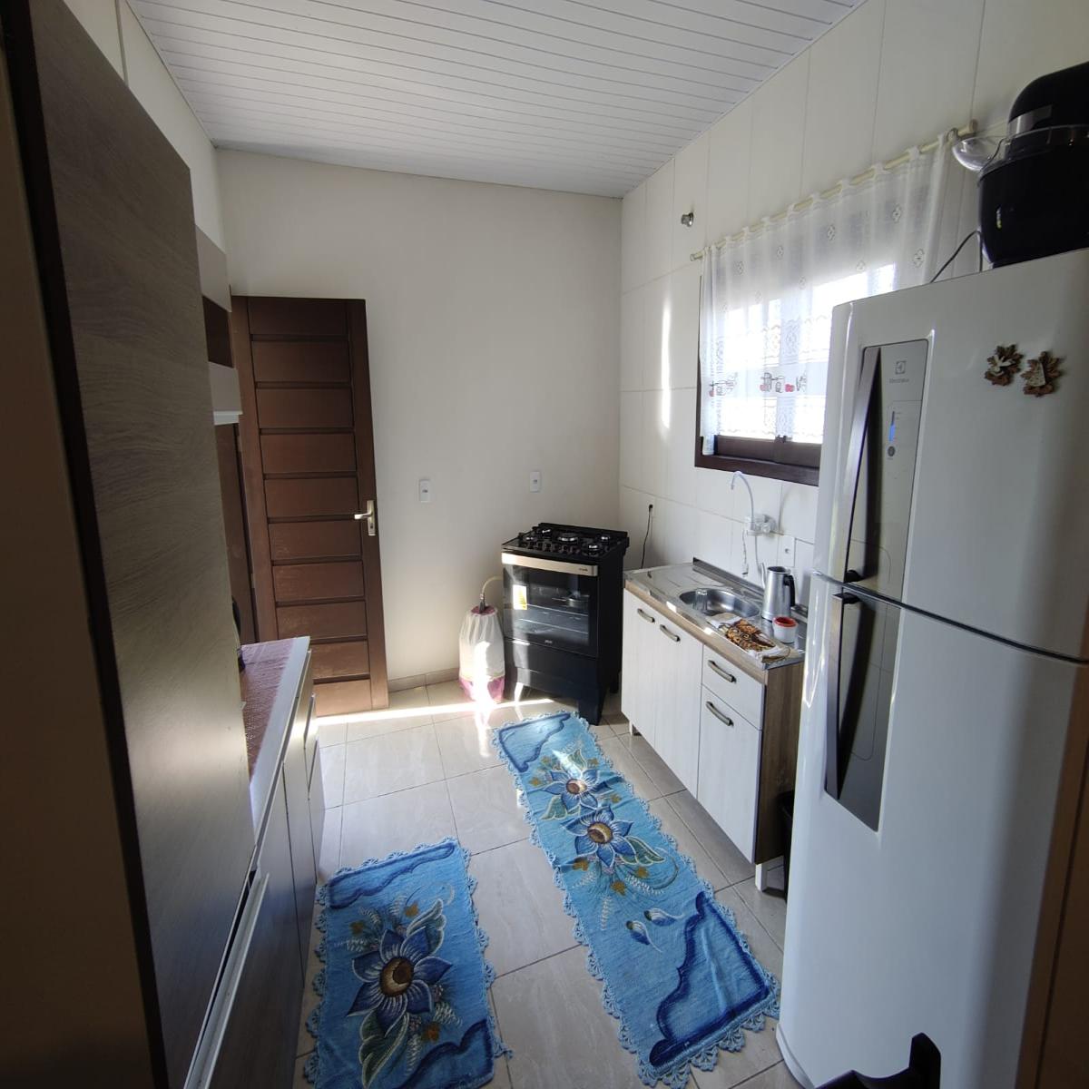 Casa com suíte - Bairro Sanga da Areia