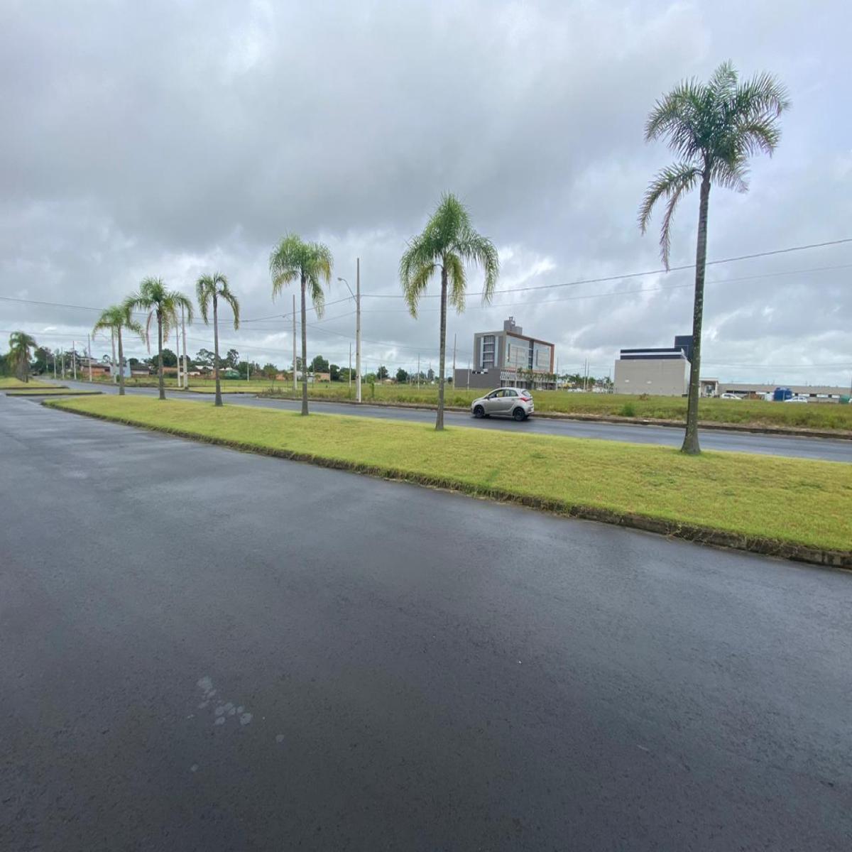 Terreno c/ ponto comercial - Jardim Eldorado